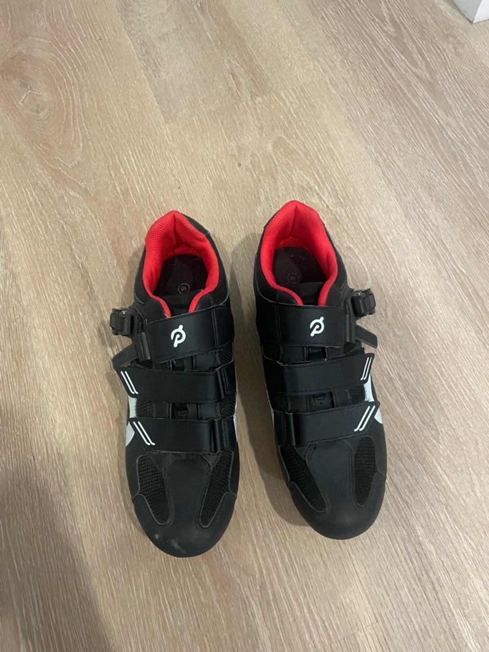 Peloton Cycling Shoes size 46